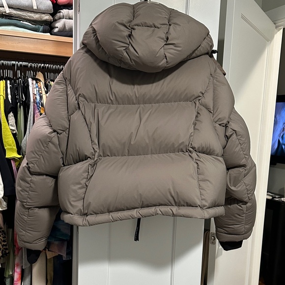 Aritzia Super Puff Jacket in Taupe - Picture 9 of 9